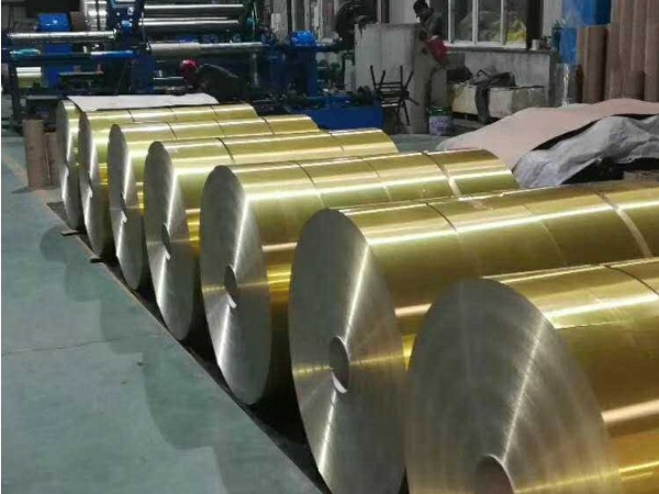 Yellow printed aluminum foil jumbo roll — Pantone color matching