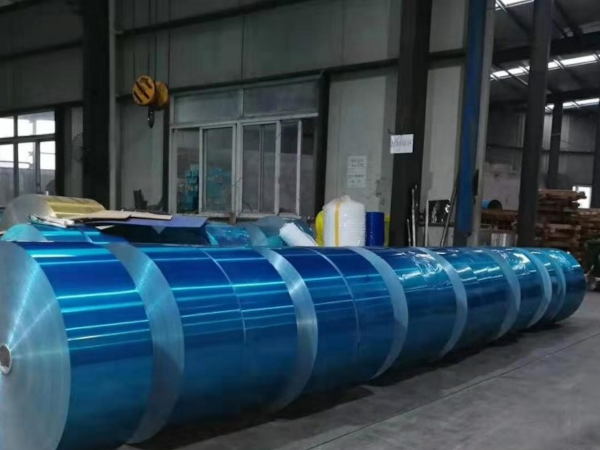 Blue printed aluminum foil jumbo roll — custom gravure printing